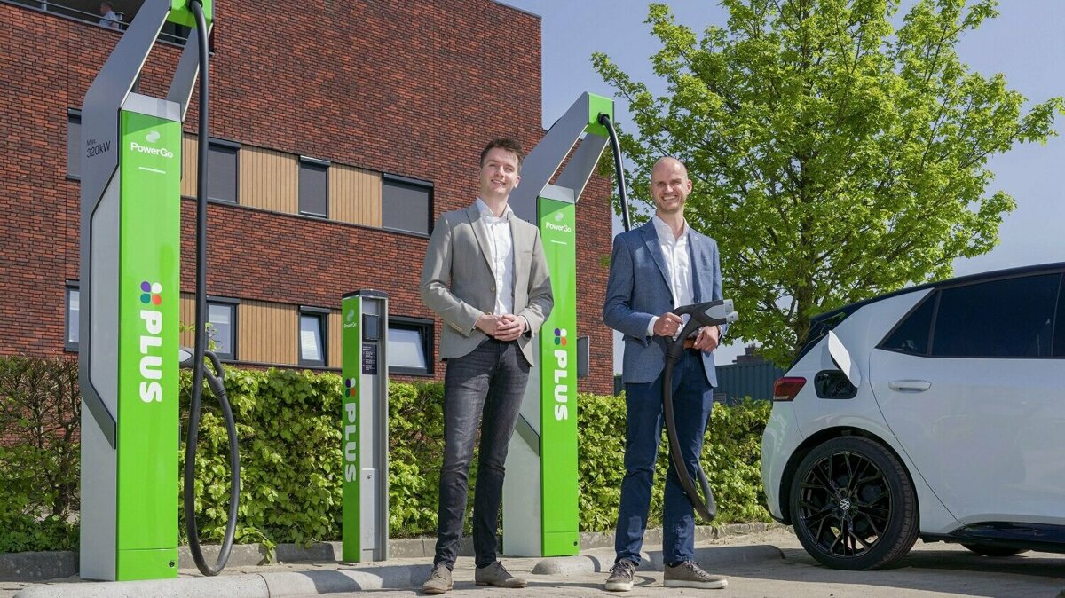 Snellader PLUS Klazienaveen met PowerGO.jpg