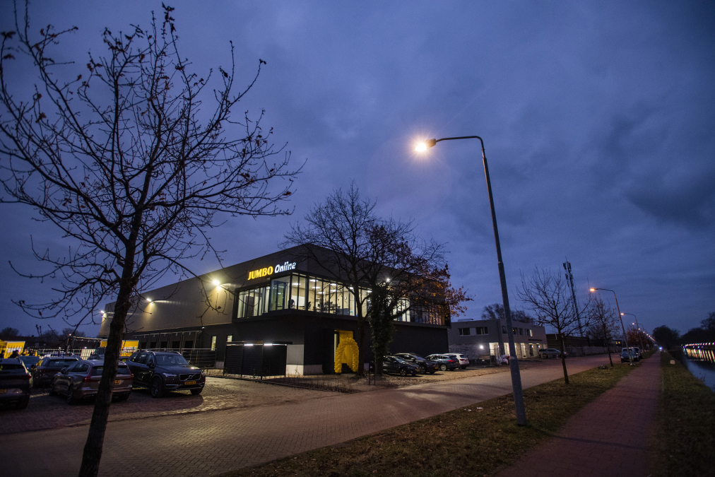 2-jumbo-opent-hub-eindhoven