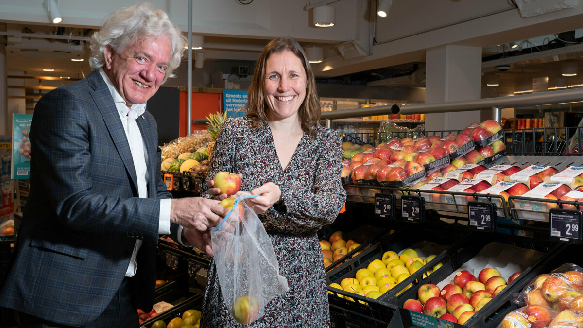 verszakje - Ebe Bruinsma en Susan van Kruijsbergen.jpg