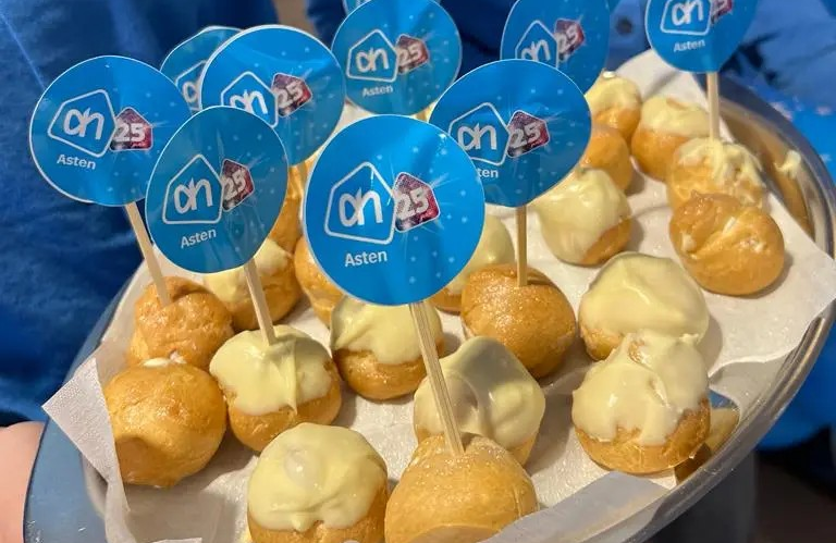 Albert Heijn Asten 25 jaar.png