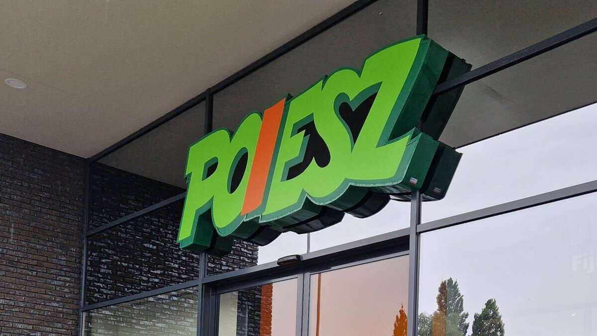 Poiesz Sneek aug2023 (1).jpg