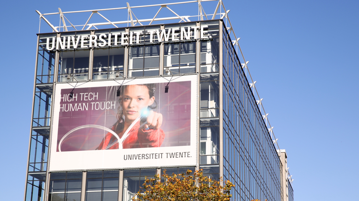 logo-utwente-foto-spiegel3.jpg