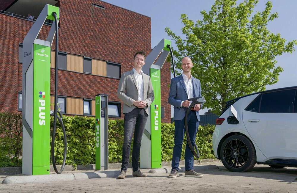 Snellader PLUS Klazienaveen met PowerGO.jpg