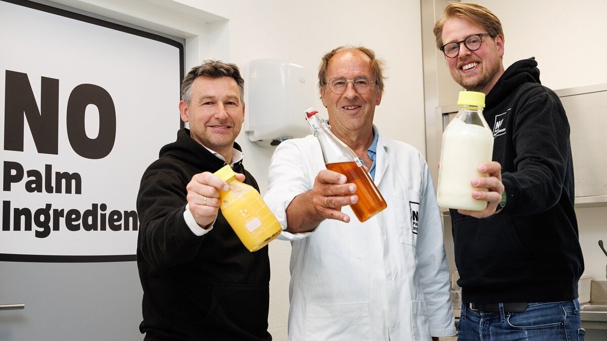 NoPalm Ingredients MT Team.jpg