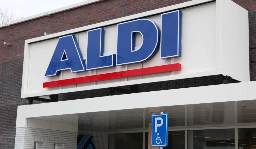 aldi_signing_aalten_1-a900x525.jpg