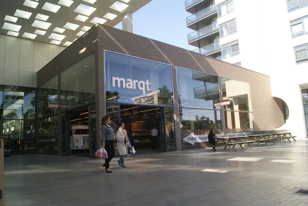 buiten-exterieur-winkelcentrum-marqt-gelderlandplein.jpg
