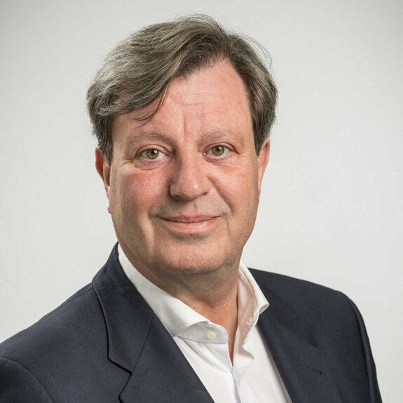 Theo Heere-2.jpg