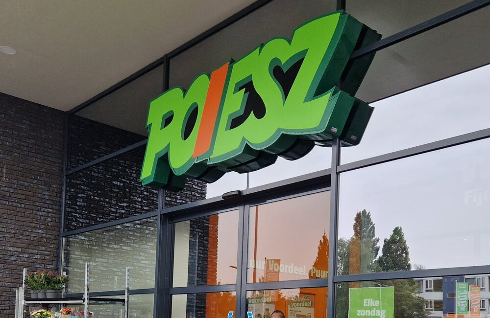 Poiesz Sneek aug2023 (1).jpg