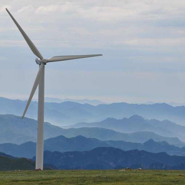 windmill-413047_1920.jpg