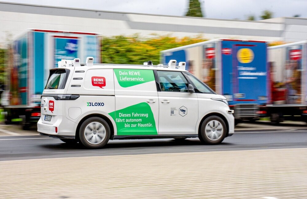 Autonomes Fahrzeug Bochum 1.jpg