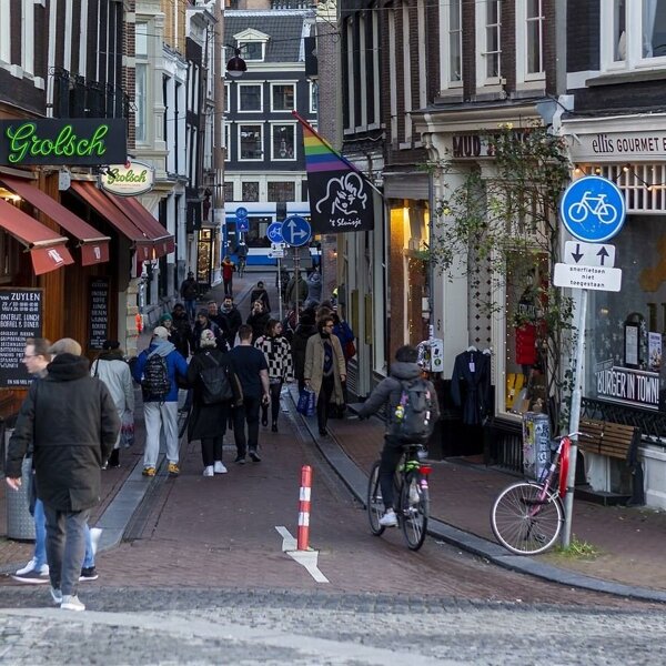 amsterdam-4828127_1280.jpg
