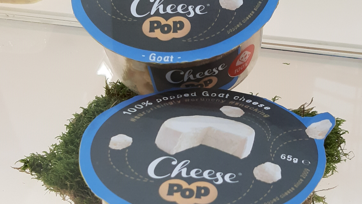 een-andere-nederlandse-innovatie-is-cheese-pop-kaasballetjes-als-snack-of-voor-in-de-salade..jpg