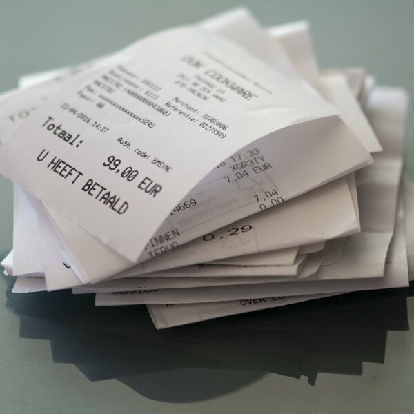 receipts-1372961_1920.jpg