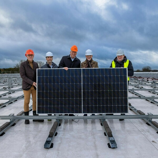 Start zonnepanelen DC Deventer.jpg