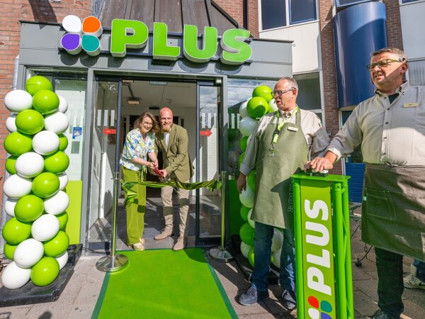 Opening PLUS Michael de Bruijn.jpg