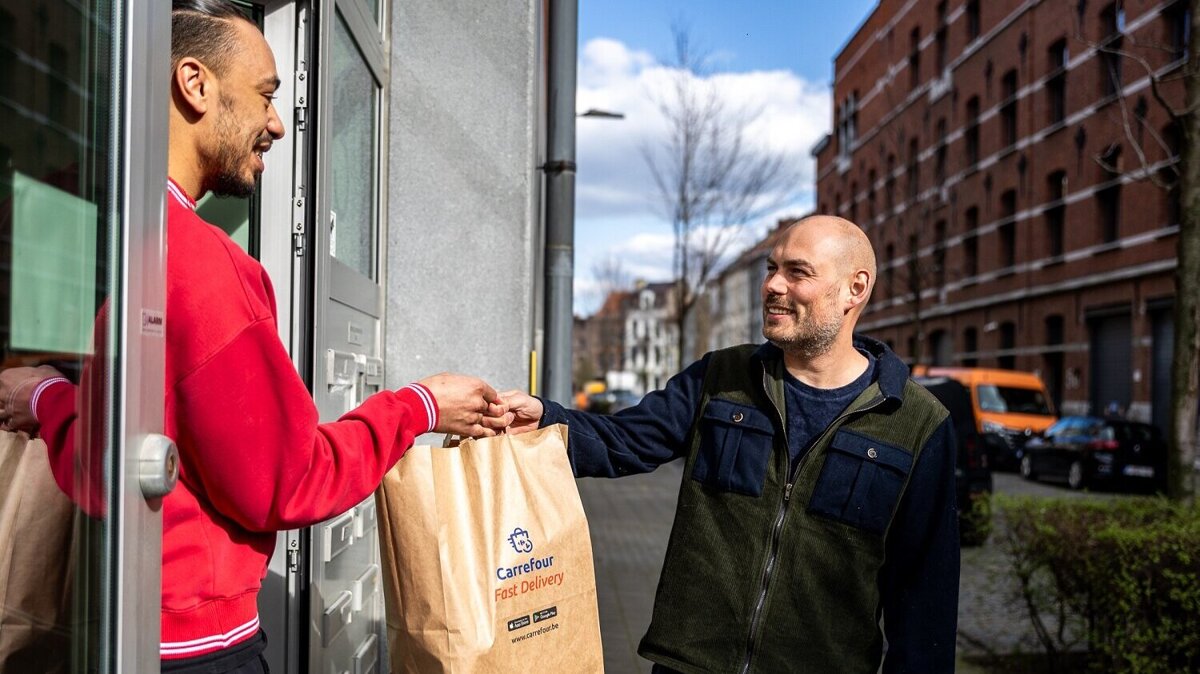 Shopopop zorgt voor sociaal contact in de buurt.jpg