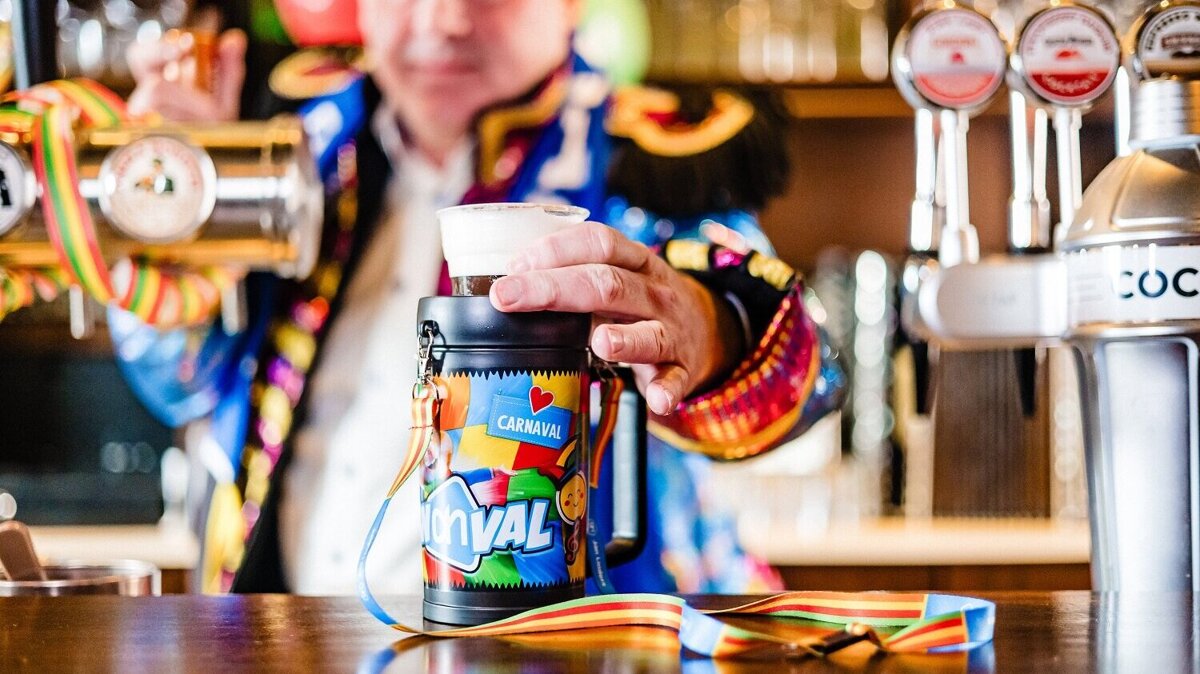 Proost! Laten we pullen 2 (002).jpg