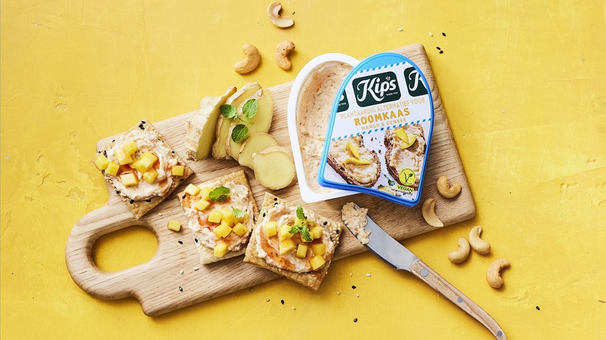 Kips Roomkaas Mango & Gember_borrelplank.jpeg