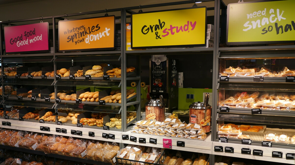 Spar university interieur brood.JPG