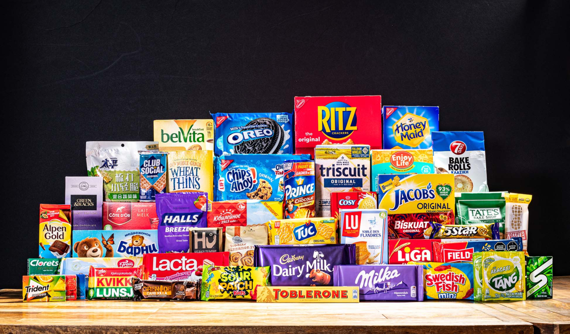 20211026_mondelez_product_all_plate1_7460_lowres.jpg