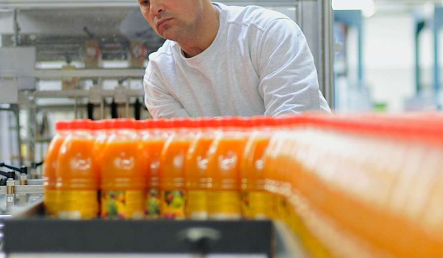 refresco_gerber_emig_sappen_afvullen-a900x525.jpg
