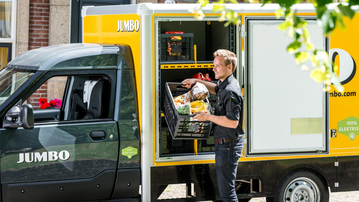 03-Jumbo-Elektrische-bezorgbus-scaled.jpg