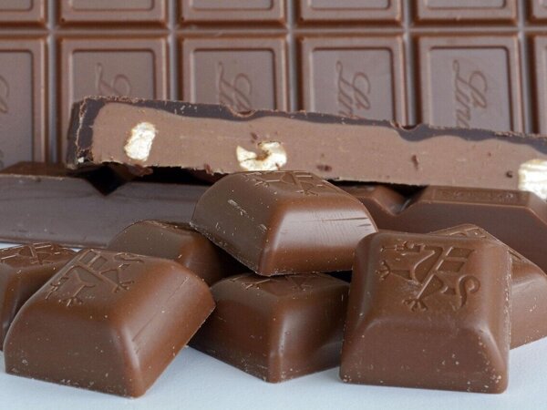 chocolate-1335353_1280.jpg