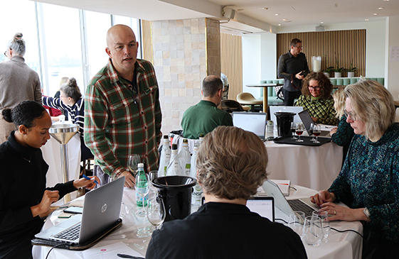 9. Senior judges in discussion.JPG