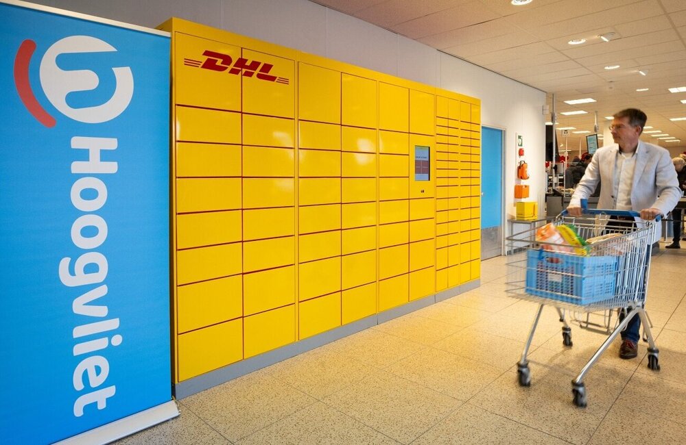 Hoogvliet-Supermarkten-introduceert-DHL-Pakketautomaten-in-filialen2.jpg