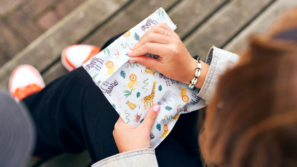 Herbruikbaar-boterhamzakje-c-Sjors-Massar-Fotografie (1).jpg