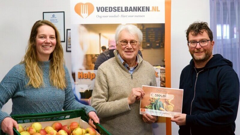 185651_overhandiging-donaties-biologische-cooperatie-odin-aan-voedselbank-arnhem_image-xl_20250306164943.jpg
