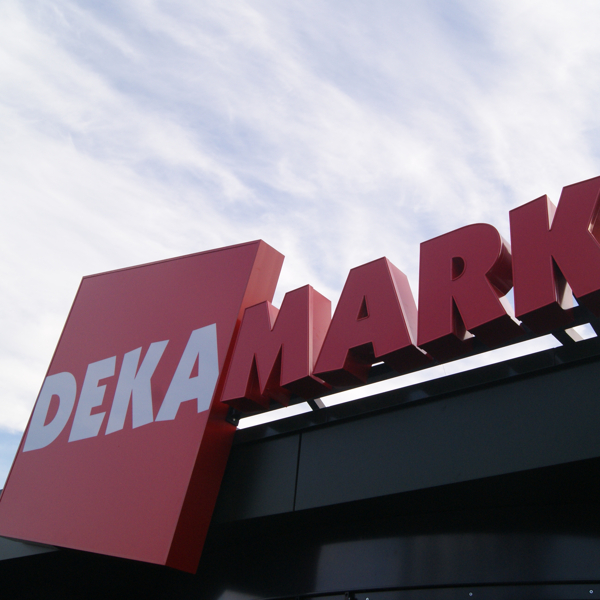 dekamarkt-logo-naam-2.jpg