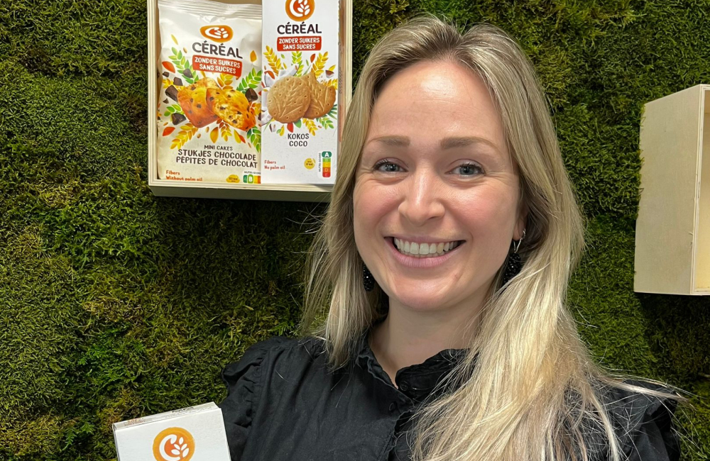 Portretfoto Laura van Kuijk.jpg