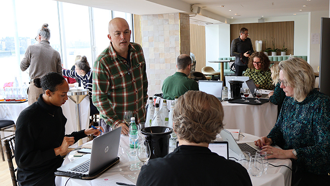 9. Senior judges in discussion.JPG