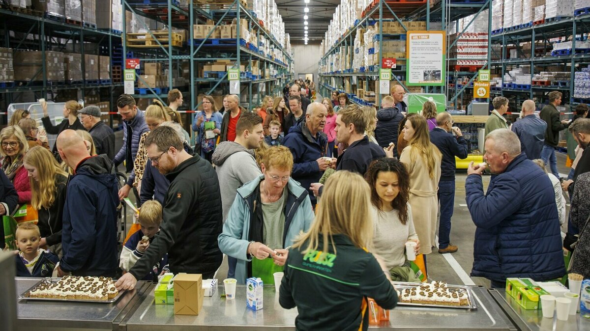 Open huis Poiesz.jpg