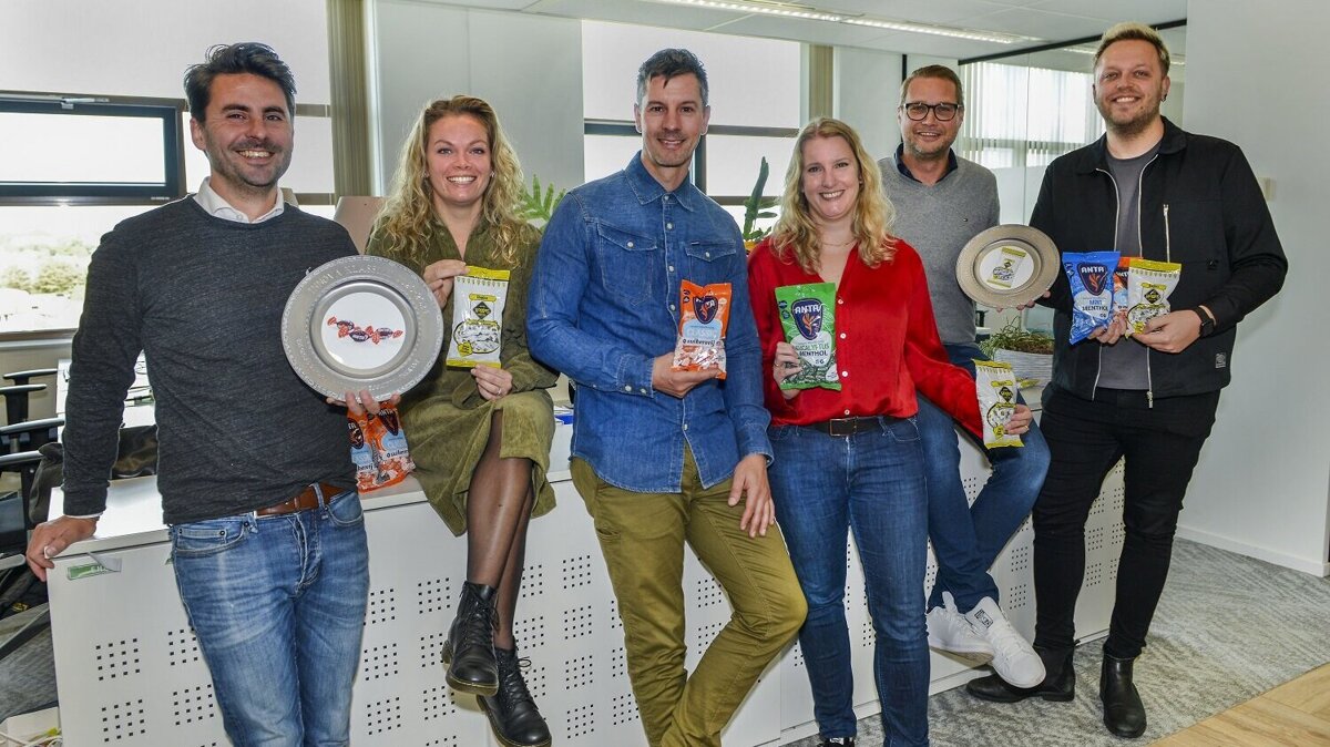 ShotbyMarlies Confiserie Napoleon.jpg