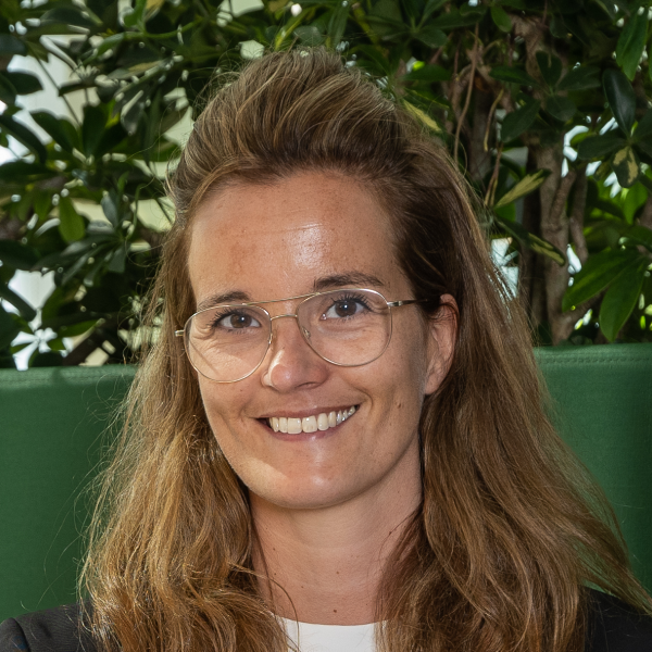 Foto Annemarie Swijtink klein.png