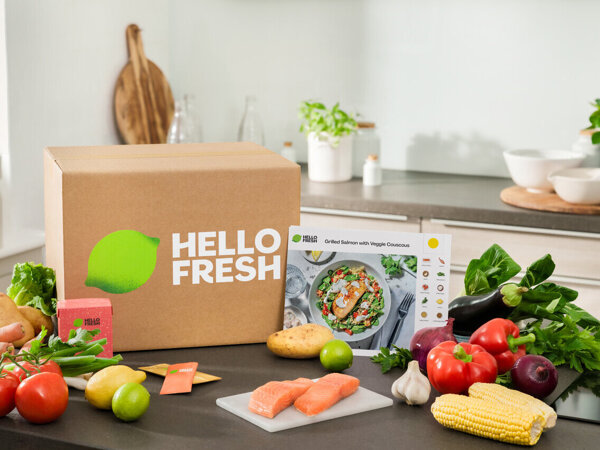 HF_Y23_M_Evergreen_PL-213_Box_Shot_Salmon_F2_Recipe_Card_Insert..jpg