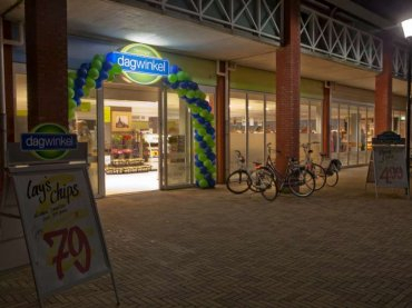 Herkingen verwelkomt nieuwe Dagwinkel
