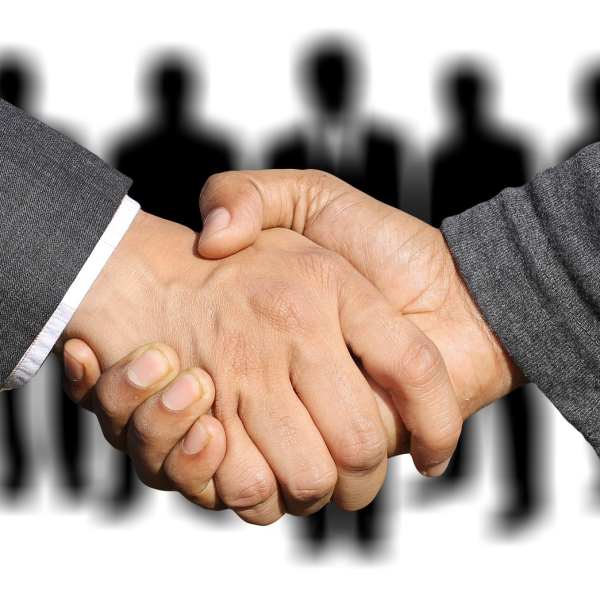 shaking-hands-3091908_1920.jpg