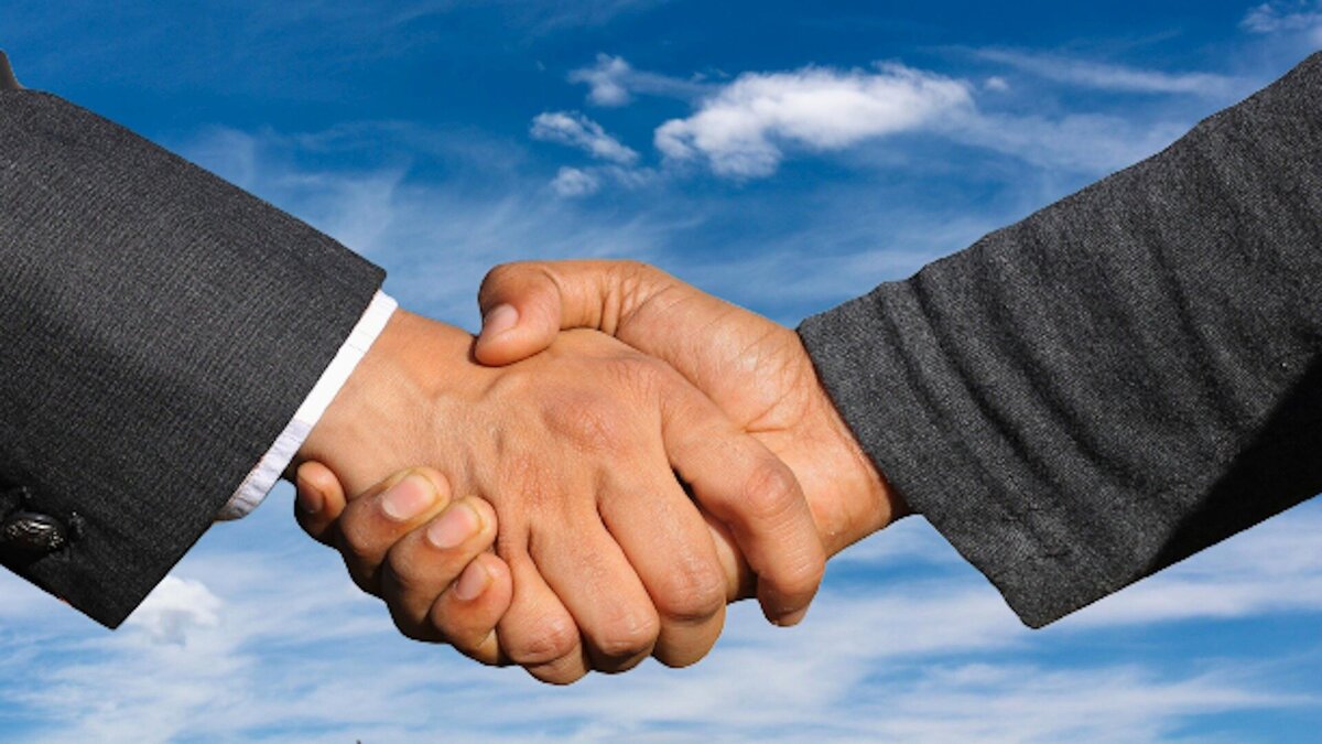 handshake-6015639_1920.jpg