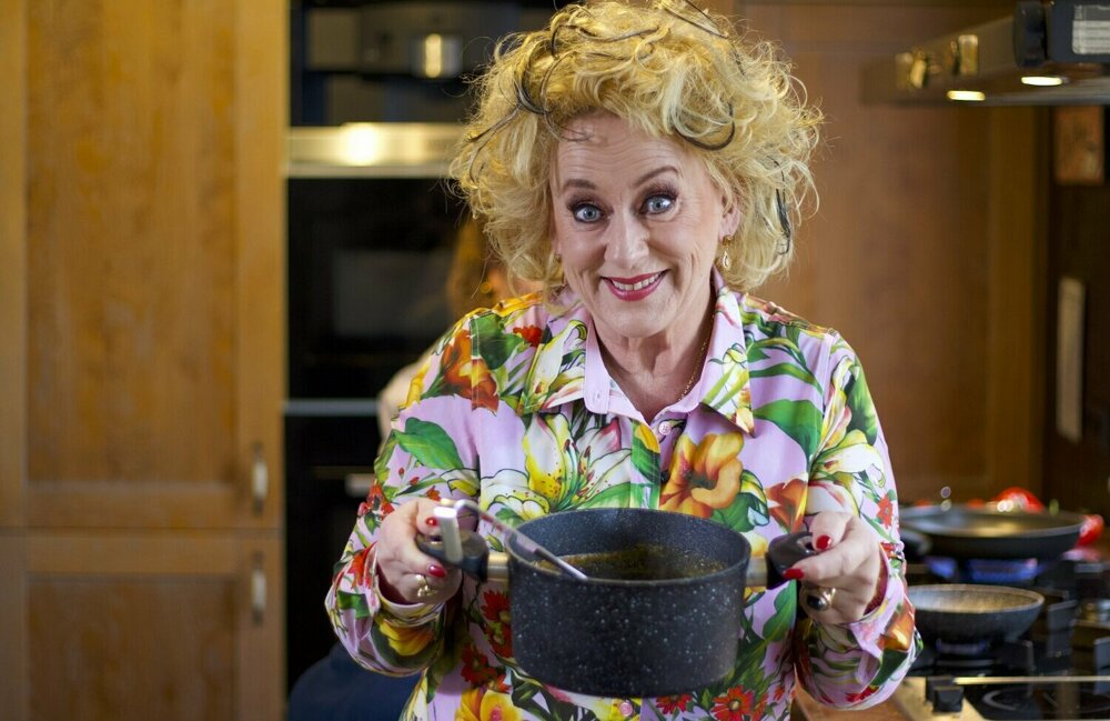 Karin met soeppan.jpg