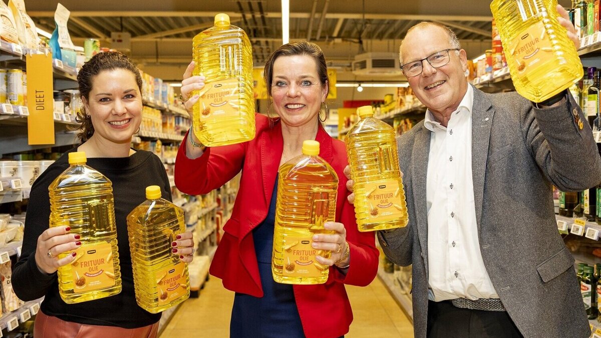 FOTO PERSBERICHT VERPACT JUMBO OILTRADE.jpg