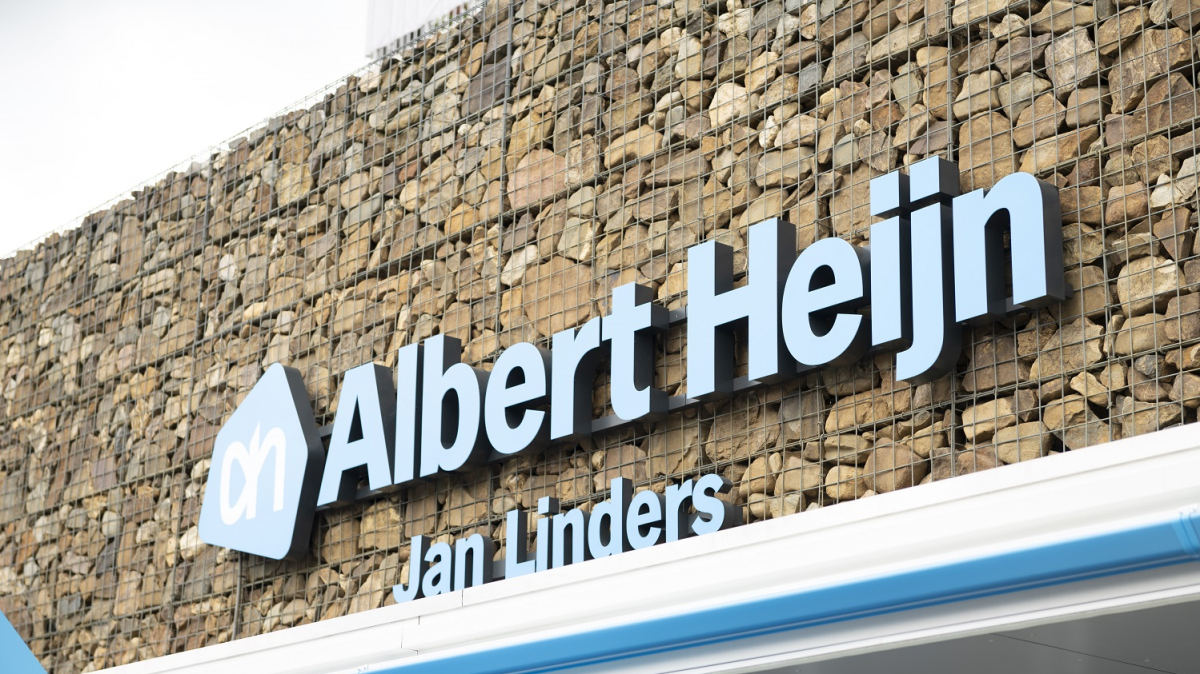 Albert Heijn Jan Linders op de gevel.jpg