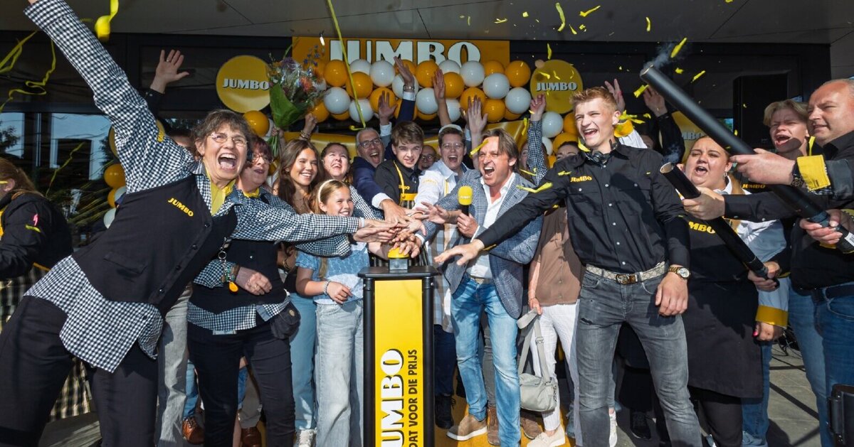 Supermarktondernemer en horecabaas, de klant staat altijd centraal