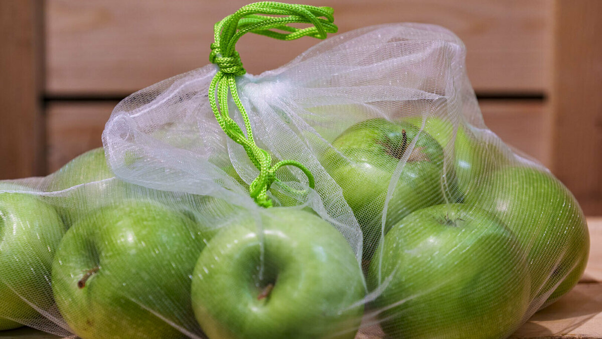 PLUS herbruikbaar AGF zakje appels.jpg