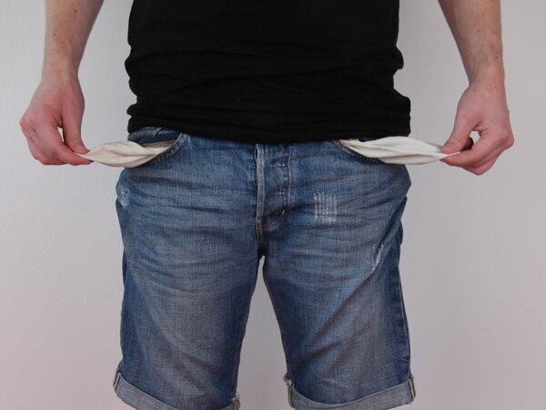 pockets-1439412_1920.jpg