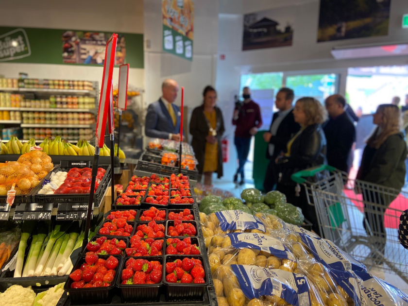 Inwoners van Wijnjewoude zijn rode draad van nieuwe supermarkt