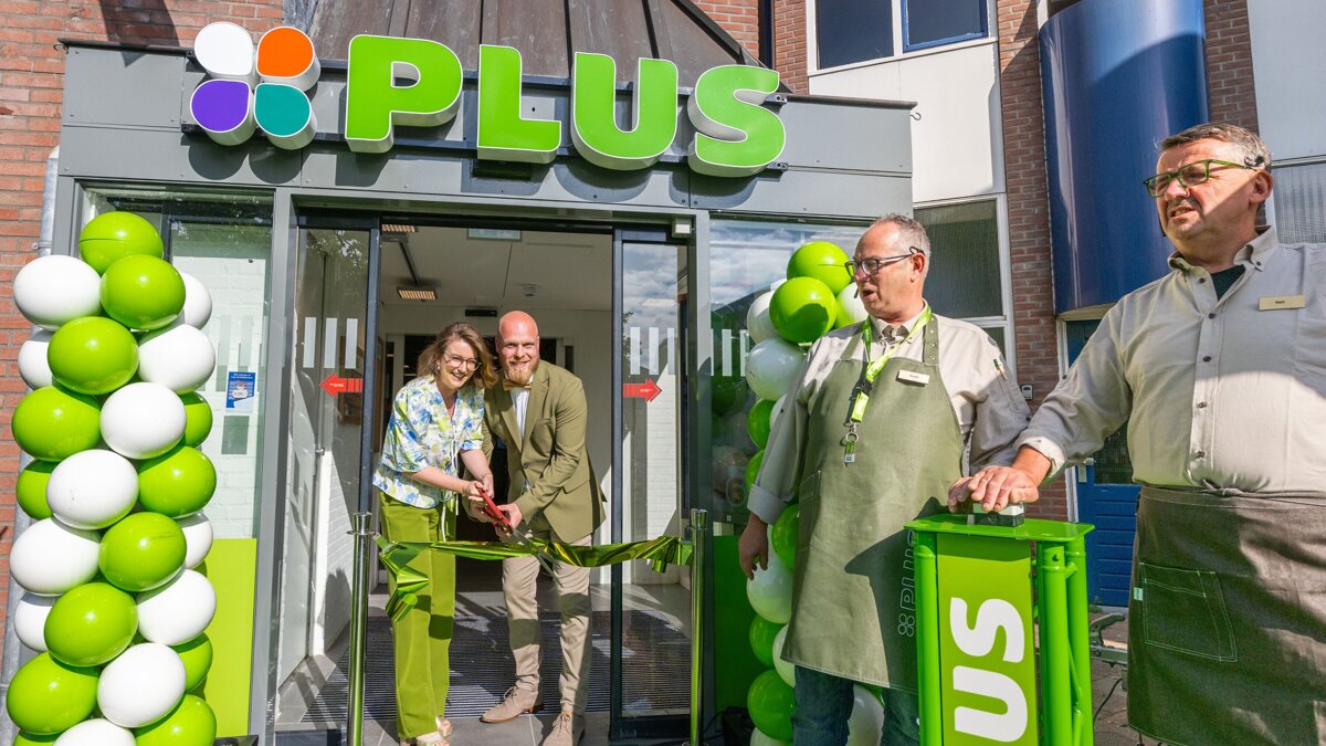 Opening PLUS Michael de Bruijn.jpg