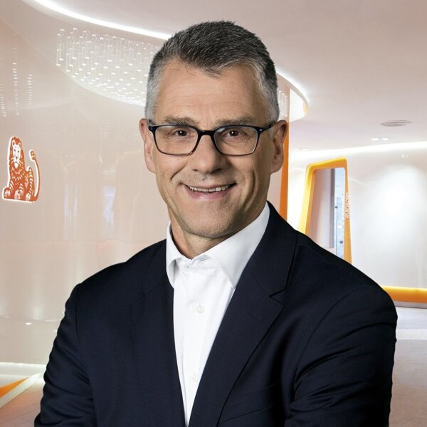 JL_Ceel Elemans_branded_ING sectormanager food and drinks.jpg